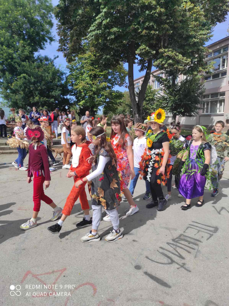 IMG-cbea70a292d284c2ab8561a82ee7fb2b-V.jpg IMG-cbea70a292d284c2ab8561a82ee7fb2b-V.jpg